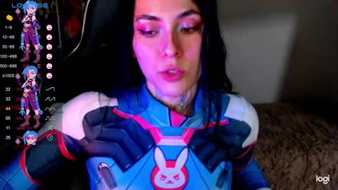 Snapshot of jinx_25 chatting on January 2025 10:51:01 PM Jinx online show from January 2025 10:51:01 PM