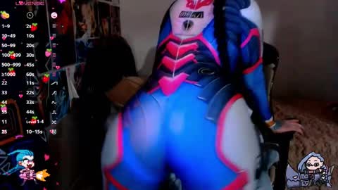 Snapshot of jinx_25 chatting on March 2025 08:21:01 PM Jinx online show from March 2025 08:21:01 PM