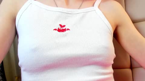 Snapshot of jinx_boom chatting on January 2025 11:51:02 AM jinx_boom online show from January 2025 11:51:02 AM