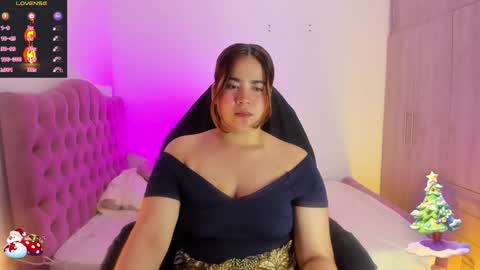 kim online show from December 2024 09:56:02 PM