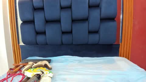 jisooluv online show from January 2026 07:45:01 PM