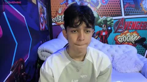 Snapshot of jisus_cat chatting on February 2025 07:03:01 PM Jisus online show from February 2025 07:03:01 PM