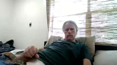 jizzmitten5 online show from June 2026 04:05:02 PM