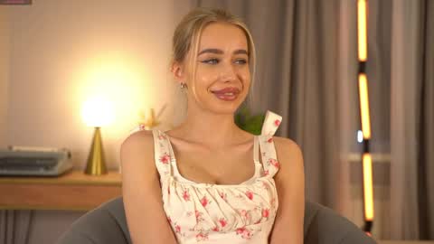 Jenny online show from March 2026 08:18:01 AM