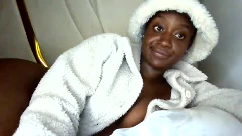 Snapshot of jjjj_siema8 chatting on August 2026 06:45:01 AM jjjj_siema8 online show from August 2026 06:45:01 AM