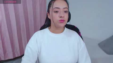 Julieta online show from March 2025 12:48:01 AM