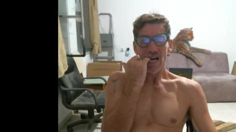 jlmbud online show from October 2025 12:50:02 AM