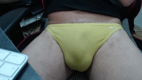 jlouis759 online show from February 2025 06:59:01 PM