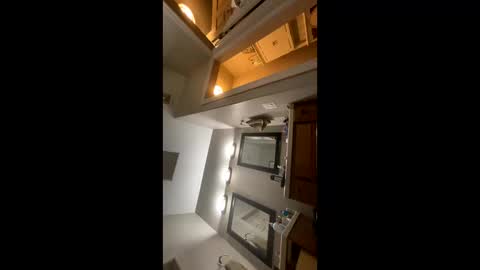 Jimmy online show from October 2025 04:55:02 AM