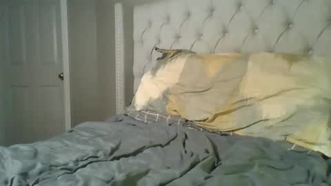 Zzzzzzzzzzzzzzzzzzzzzz online show from May 2026 03:36:02 AM