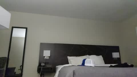 Snapshot of jmtz4420 chatting on December 2024 07:25:02 AM Jmtz4420 online show from December 2024 07:25:02 AM