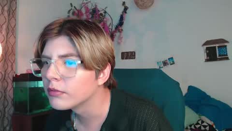 Snapshot of jnick_21 chatting on March 2025 01:14:02 AM Nick online show from March 2025 01:14:02 AM