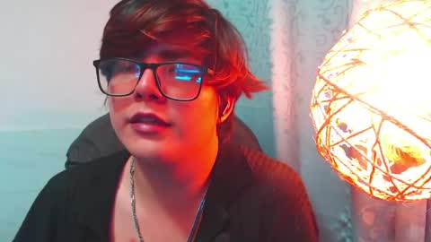 Snapshot of jnick_21 chatting on April 2026 11:00:01 PM Nick online show from April 2026 11:00:01 PM