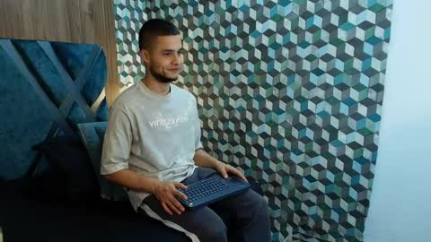  Joao online show from May 2026 10:39:01 PM