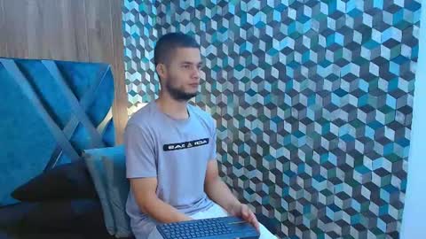  Joao online show from June 2026 10:20:01 PM