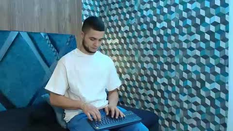  Joao online show from July 2026 10:13:02 PM