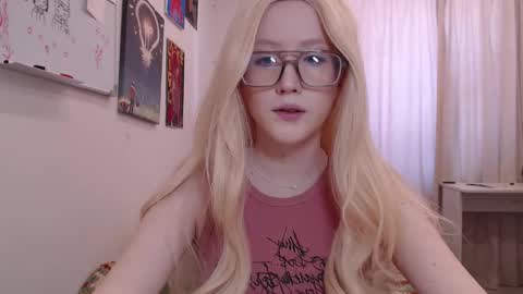Snapshot of joan_kiss chatting on March 2026 11:28:02 AM joan_kiss online show from March 2026 11:28:02 AM