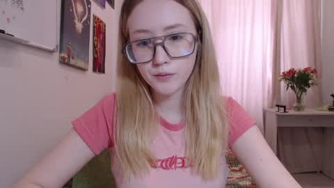 Snapshot of joan_kiss chatting on April 2026 07:56:01 AM joan_kiss online show from April 2026 07:56:01 AM