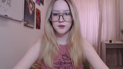 Snapshot of joan_kiss chatting on May 2026 02:51:01 AM joan_kiss online show from May 2026 02:51:01 AM