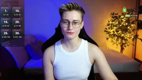 Snapshot of joan_night chatting on December 2025 07:07:01 PM J online show from December 2025 07:07:01 PM