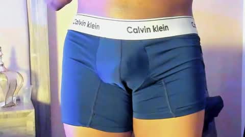 Snapshot of joan_saenz chatting on February 2025 10:41:01 PM JOAN SAENZ online show from February 2025 10:41:01 PM