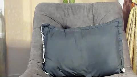 Snapshot of joan_saenz chatting on February 2025 03:36:02 AM JOAN SAENZ online show from February 2025 03:36:02 AM