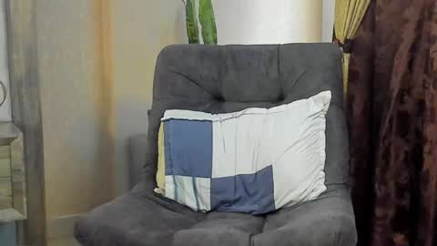 Snapshot of joan_saenz chatting on March 2025 05:17:02 PM JOAN SAENZ online show from March 2025 05:17:02 PM