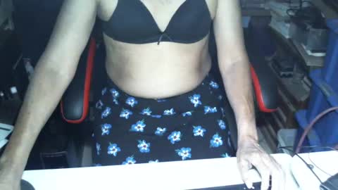 Joana online show from October 2025 05:32:01 AM
