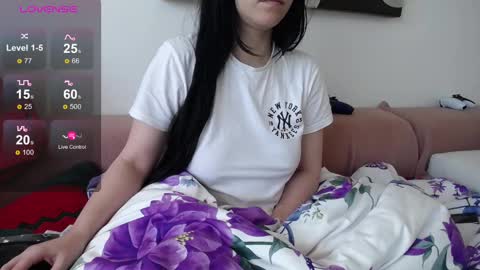 Snapshot of joanna_cw chatting on February 2025 09:10:02 AM Jo online show from February 2025 09:10:02 AM