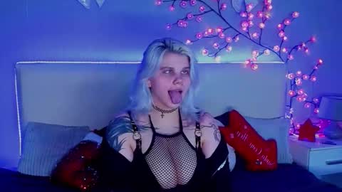 Snapshot of joannlowes chatting on January 2026 08:45:02 PM Joann online show from January 2026 08:45:02 PM