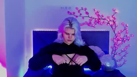 Snapshot of joannlowes chatting on March 2026 07:04:02 PM Joann online show from March 2026 07:04:02 PM