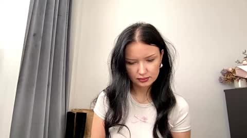 Joan online show from April 2026 06:00:02 AM