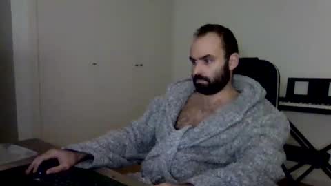 joaodias_18 online show from November 2025 09:37:01 PM