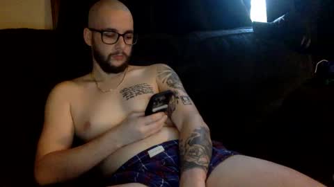 Snapshot of joc4343 chatting on March 2025 01:35:02 AM Joc and Nikki online show from March 2025 01:35:02 AM