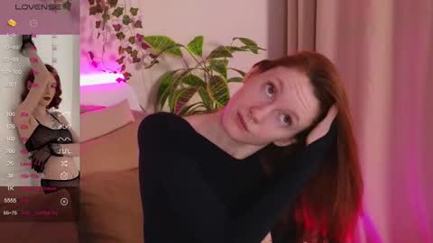 Snapshot of joe___joe chatting on December 2024 04:28:02 AM Joe online show from December 2024 04:28:02 AM