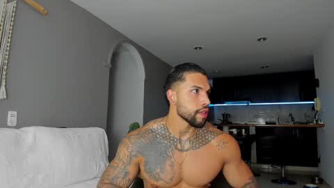 Snapshot of joe_esthetic chatting on January 2025 12:18:01 AM joe_esthetic online show from January 2025 12:18:01 AM