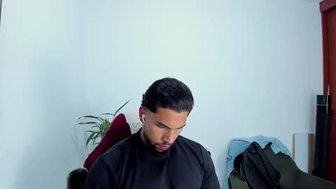 Snapshot of joe_esthetic chatting on October 2025 12:36:01 AM joe_esthetic online show from October 2025 12:36:01 AM