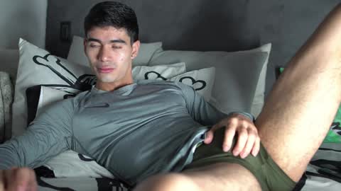 joe_steel1 online show from April 2026 07:56:01 PM