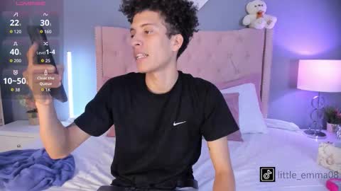 Emma  Joe online show from October 2025 10:22:02 PM