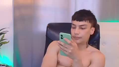 joeh_jonas online show from October 2025 09:50:02 PM