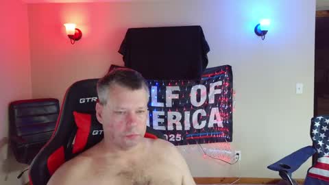 joejoe__ online show from April 2026 12:28:01 PM