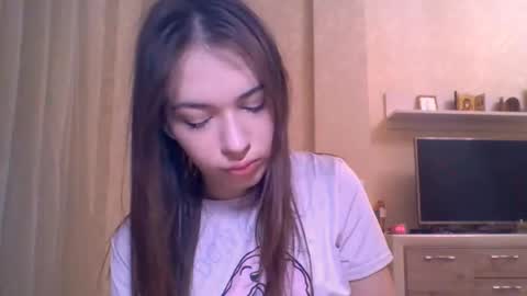 Jennifer online show from December 2025 05:31:02 PM