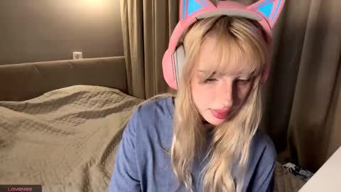 Snapshot of joellavaranda chatting on November 2025 03:25:01 PM Amaya online show from November 2025 03:25:01 PM