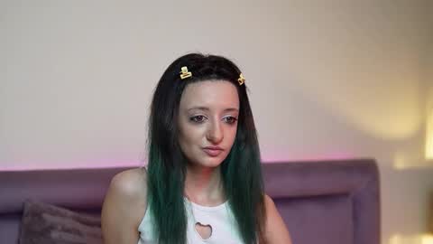 Snapshot of joelleapril chatting on February 2026 09:44:01 PM Joelle online show from February 2026 09:44:01 PM