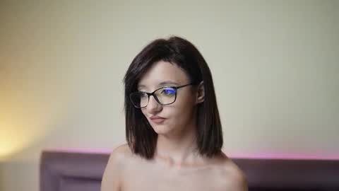  Joelle  online show from June 2026 08:24:02 PM