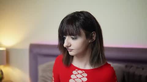  Joelle  online show from July 2026 08:00:01 PM