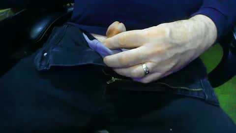 Snapshot of joeyballs123 chatting on December 2025 04:47:02 PM joeyballs123 online show from December 2025 04:47:02 PM