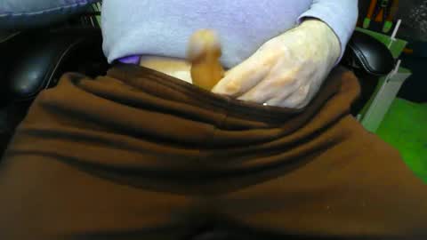 Snapshot of joeyballs123 chatting on January 2026 06:00:02 PM joeyballs123 online show from January 2026 06:00:02 PM