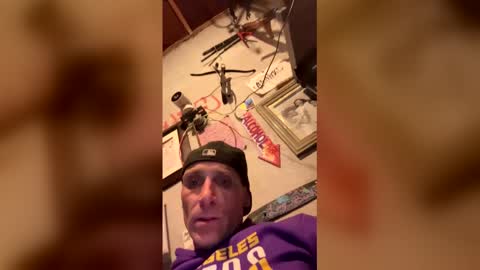 joeyscorpio1984 online show from April 2026 07:47:01 AM