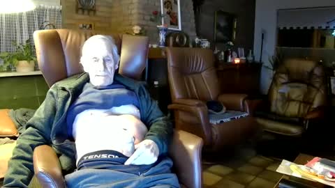 Snapshot of johan7_heet chatting on December 2024 04:36:01 PM johan7 heet online show from December 2024 04:36:01 PM